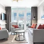 Daire Godewindpark Deluxe-suite 1-17 Mit West-loggia *