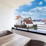 Godewindpark Deluxe-suite 1-17 Mit West-loggia Daire Lübeck